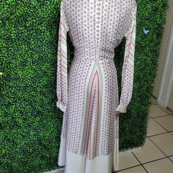 Dress - Picture 5 of 6